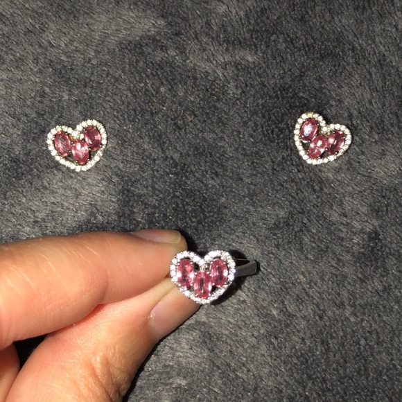 Jewelry - ✨Holiday 🎄 Heart Diamond and Ruby Set